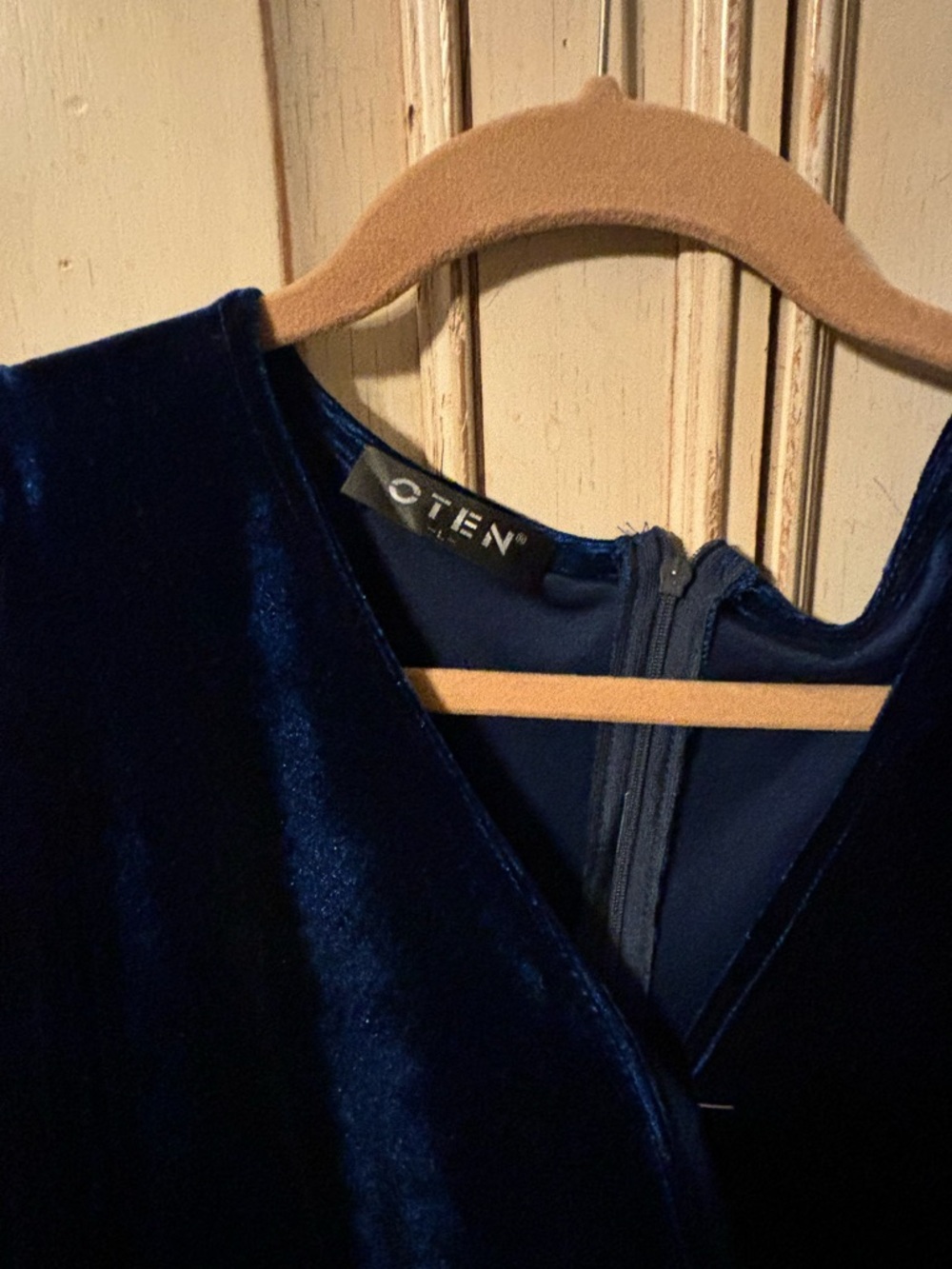 Oten Navy Velvet Long-Sleeve Draped Wrap Dress - Picture 5 of 7